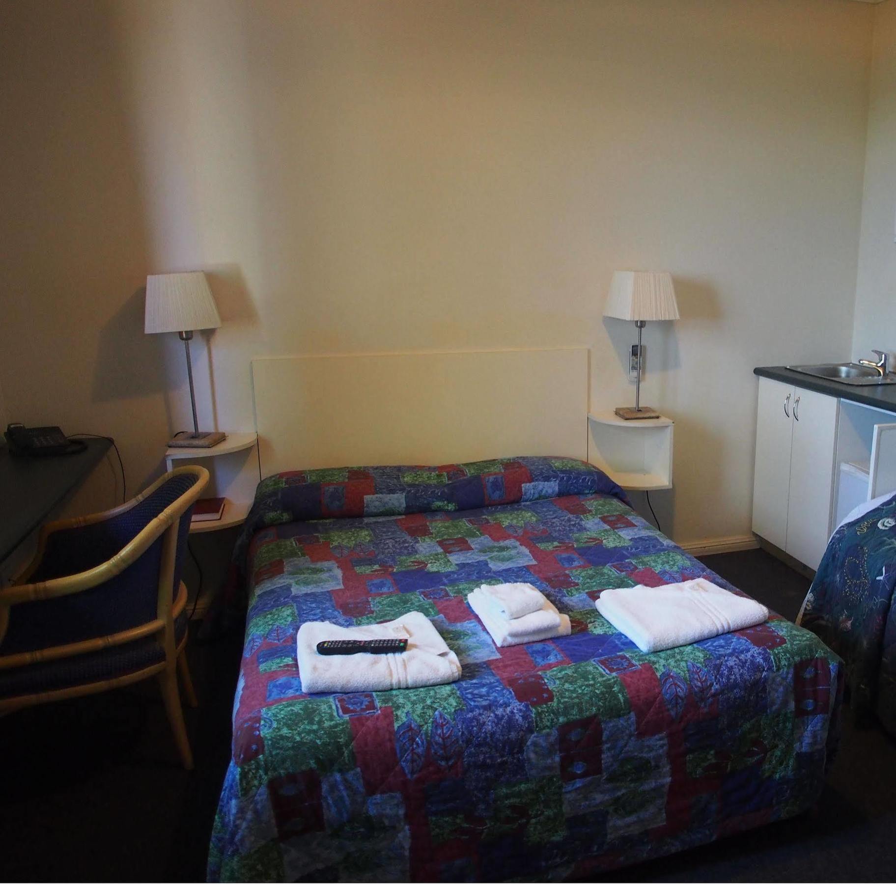 Linwood Lodge Motel ซิดนีย์ ภายนอก รูปภาพ