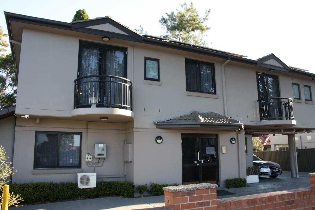 Linwood Lodge Motel ซิดนีย์ ภายนอก รูปภาพ